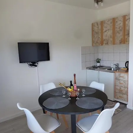 Androvic 3* ستون